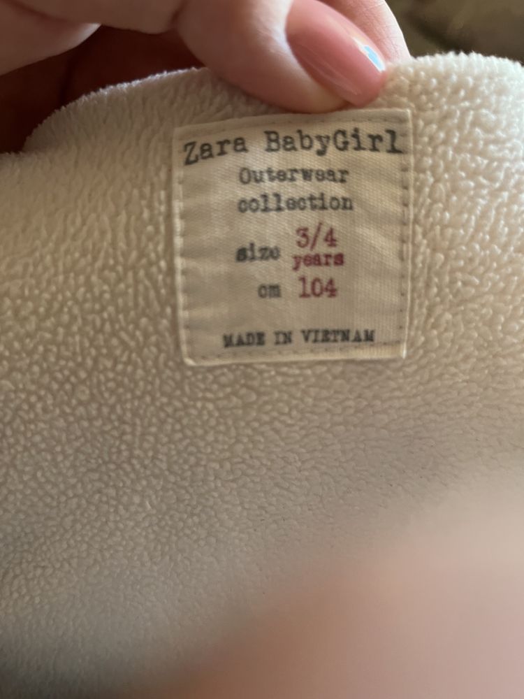 Продам Жилетку Zara 3/4 года 104 см
