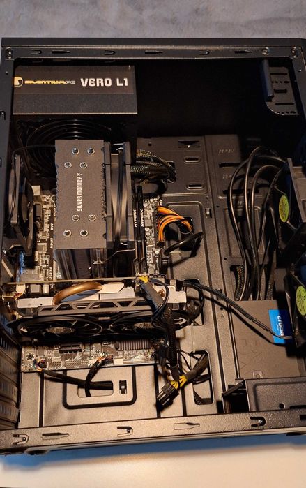 Komputer stacjonarny – i7-7700/16 GB RAM/GTX 750 Ti/Chłodzenie SM