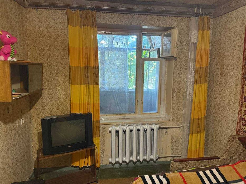 Продам 2 кімнатну квартиру Данили Нечая б.23 Кротова