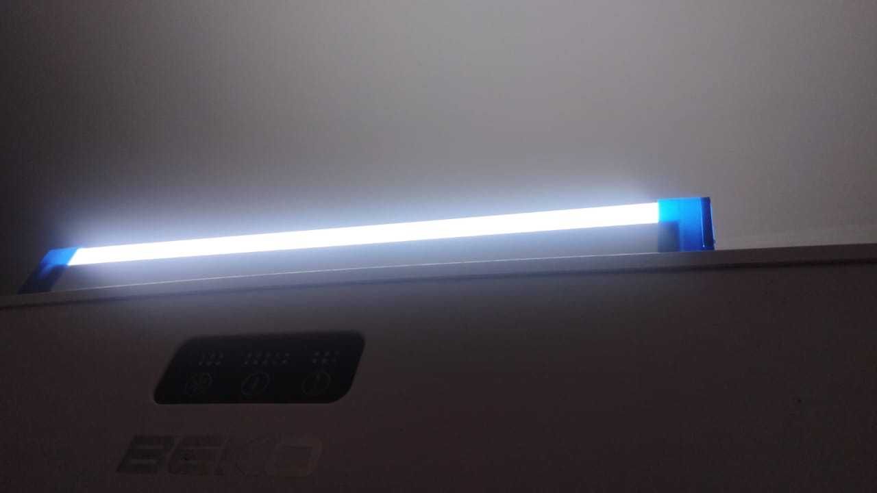 LED лампа, що світить 20 годин на акумуляторах