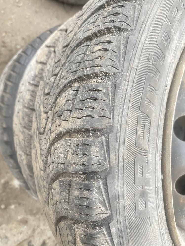 Диски с резиной R14 4*100 kia. Диски железные 4*100 киа, хундай