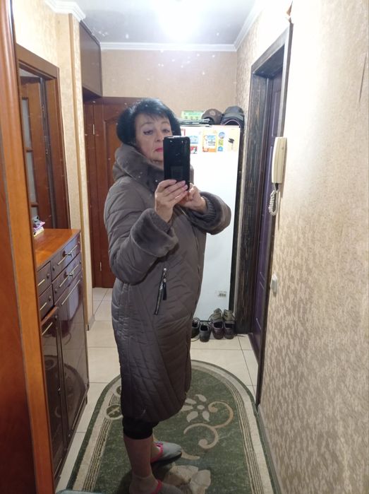 Продам зимнее пальто