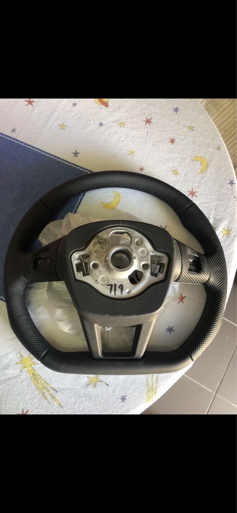 Volante flat novo audi a6, a7 c8 , e-tron