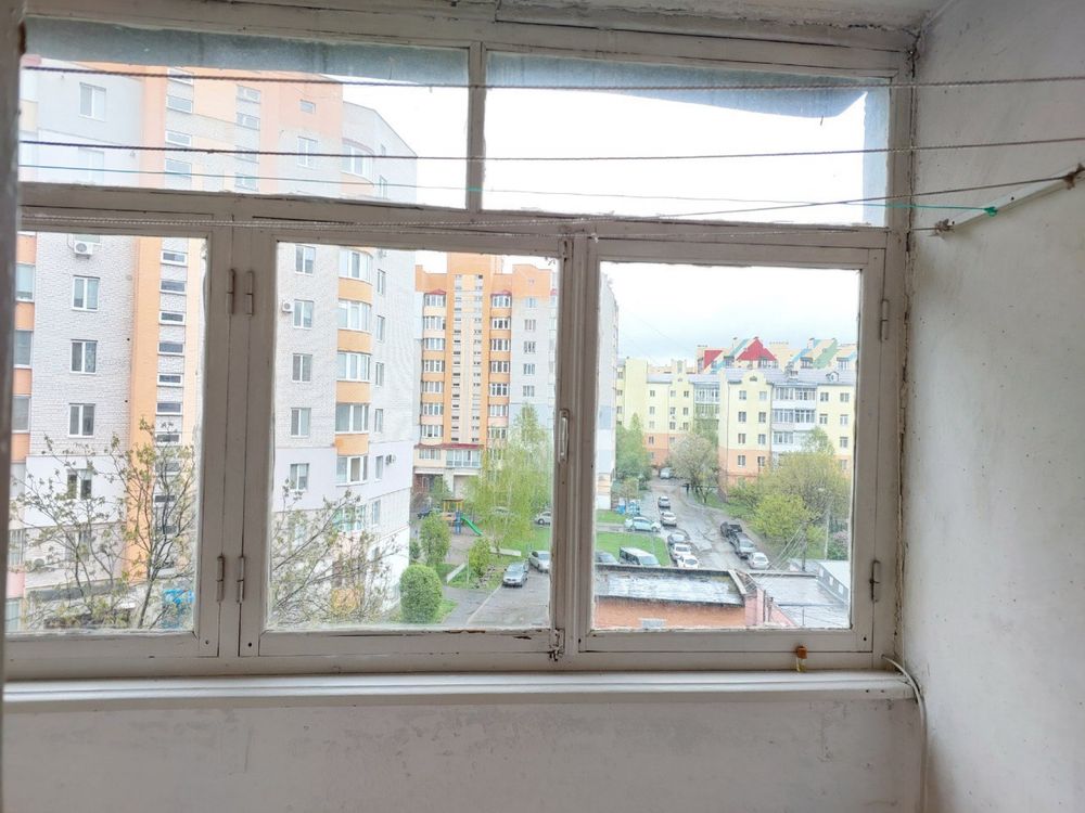Однокімнатна квартира покращеного планування вулиця Пирогова