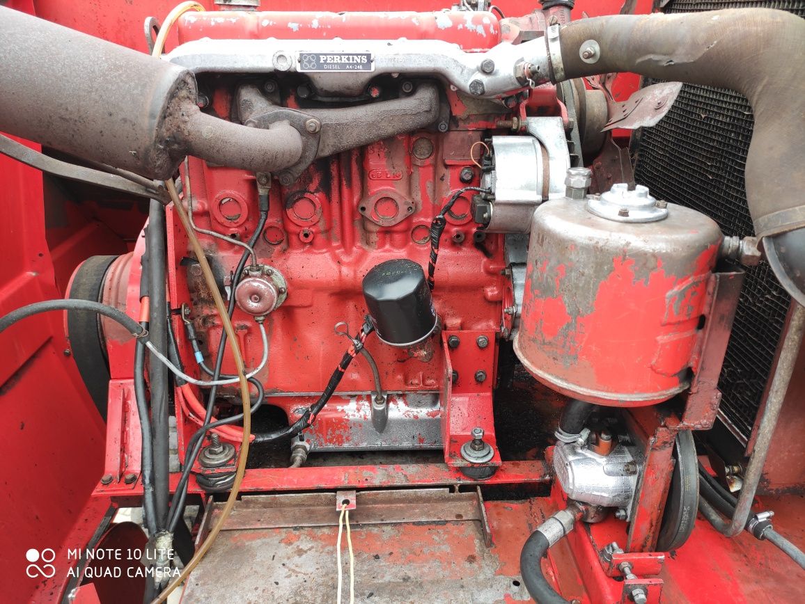 Silnik Perkins A4.248 kompletny 4 cylindrowy 85 km Massey Ferguson