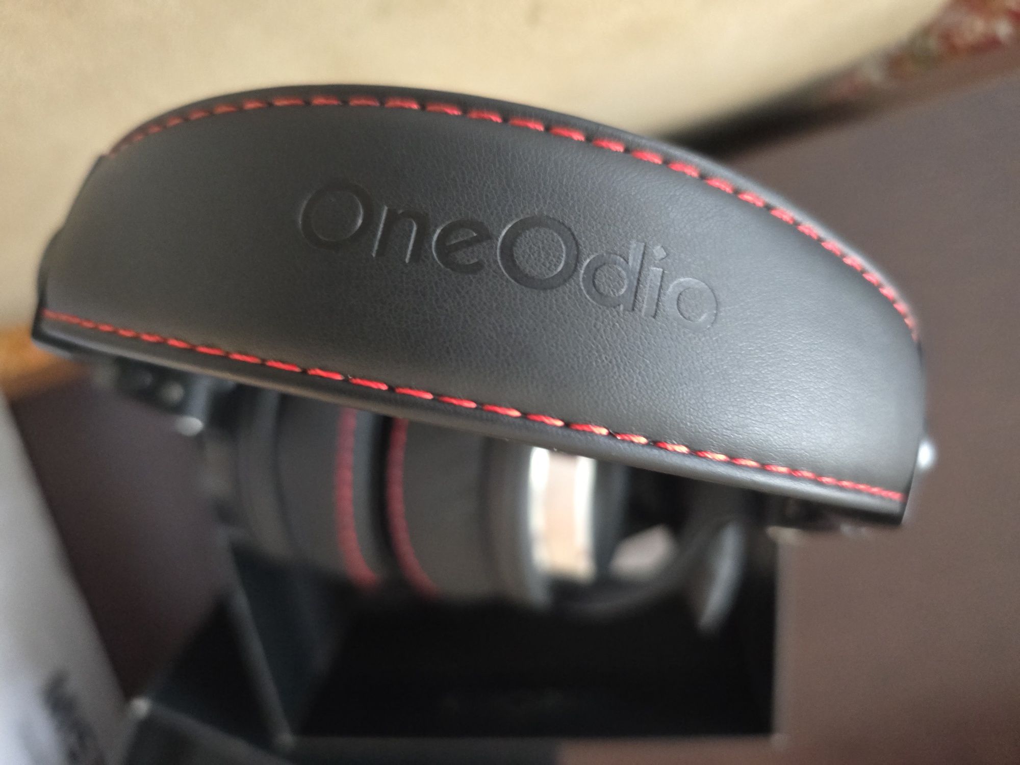 Headphones oneodio em caixa
