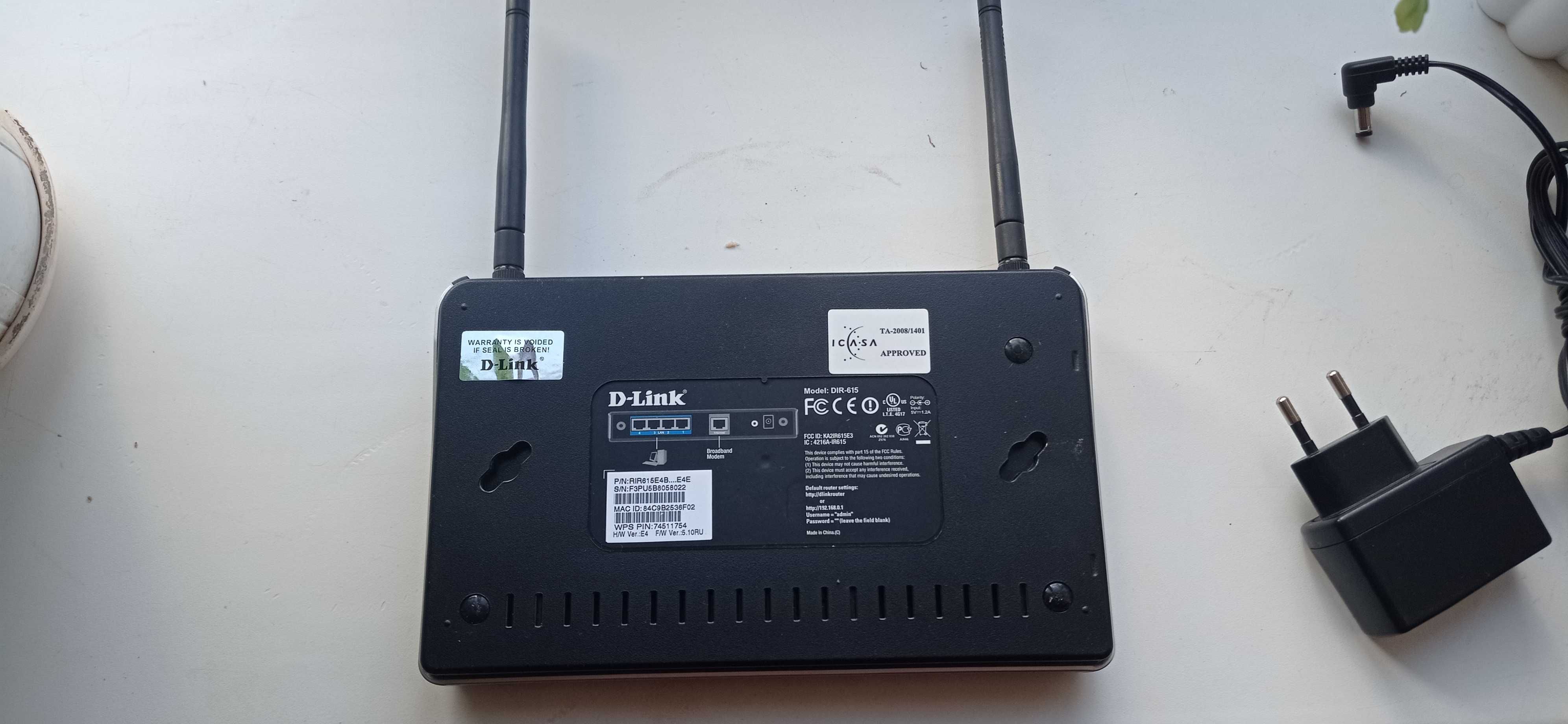 Роутер D-Link DIR-615