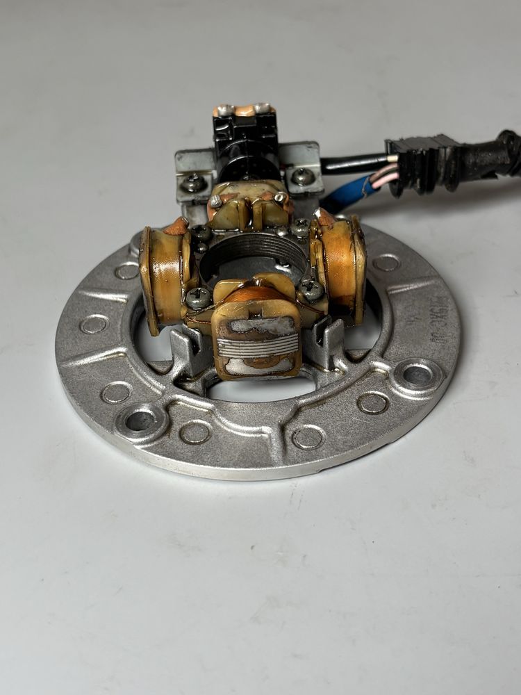 Stator Stojan Alternator Iskrownik YAMAHA YZF250 R 02-13