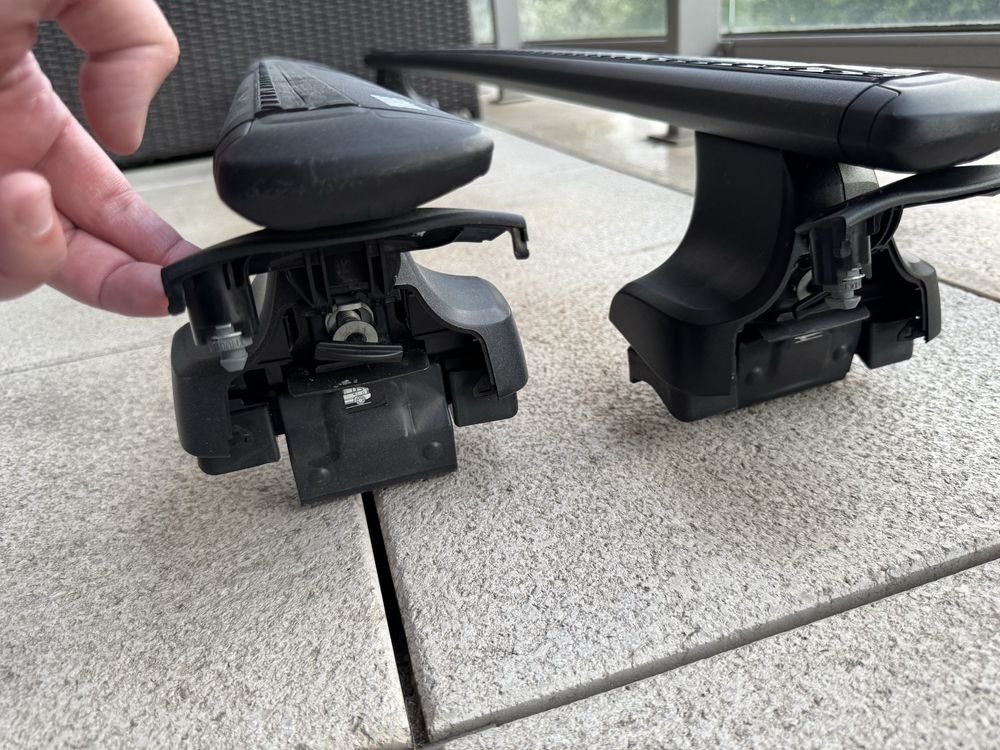 Thule Wingbar Evo 127 Black Bagaznik Dachowy Toyota Auris MK1 07-12