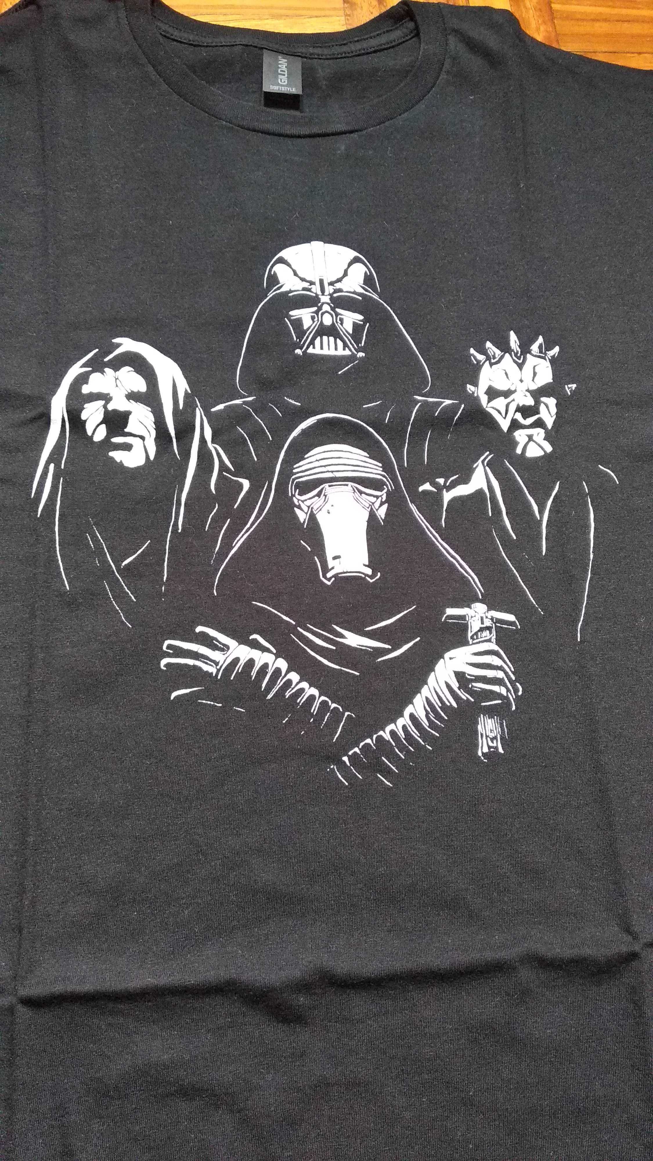 T-shirt Star Wars 4 - Os Cavaleiros do Dark Side (Nova)