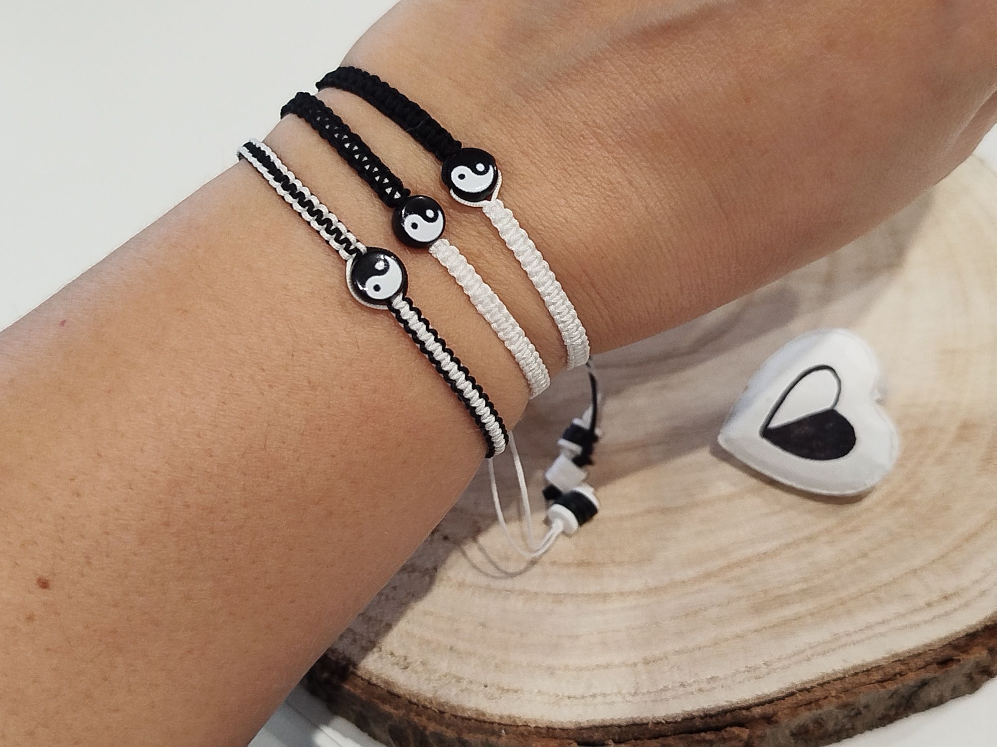 Bransoletka handmade Yin Yang harmonia [nr 2] makrama