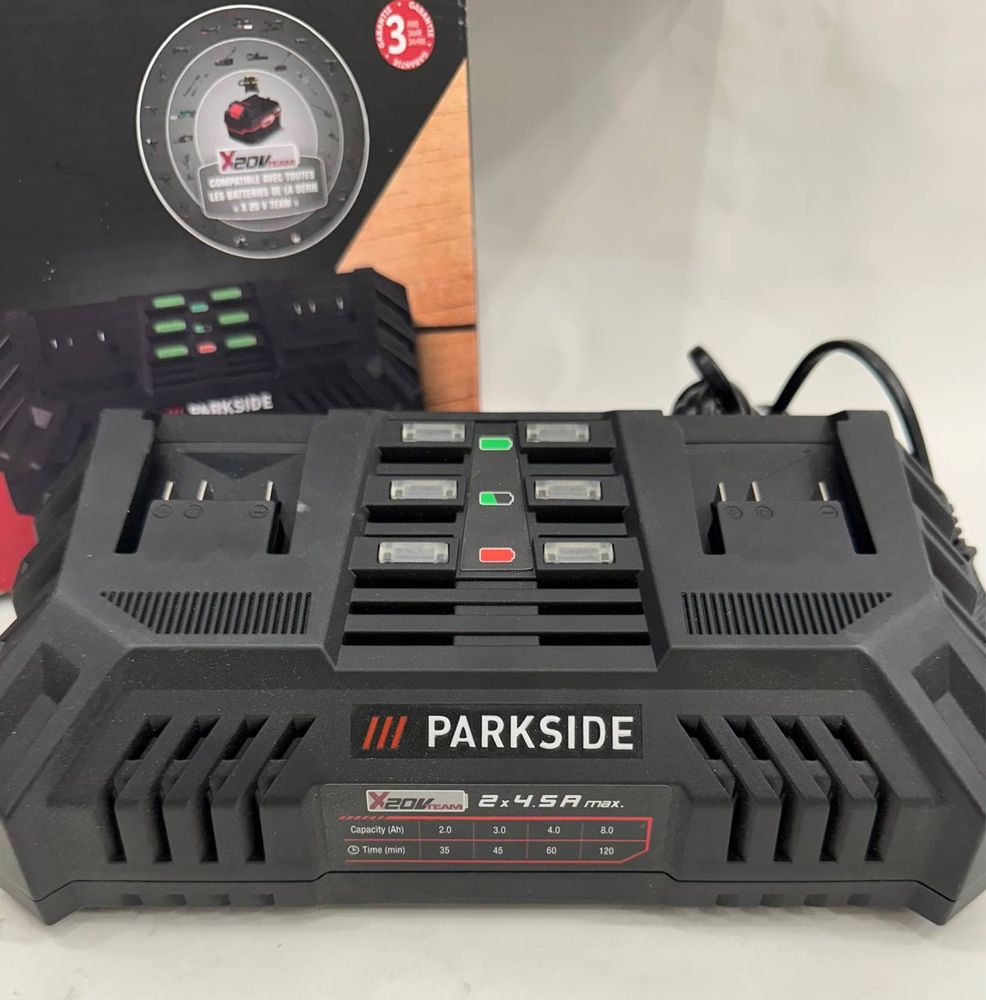 двойная быстрая зарядная станция Parkside PDSLG 20 B1.