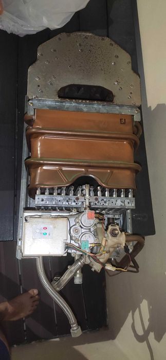 Esquentador Vulcano click HDG modelo WRD 14-4 KG.