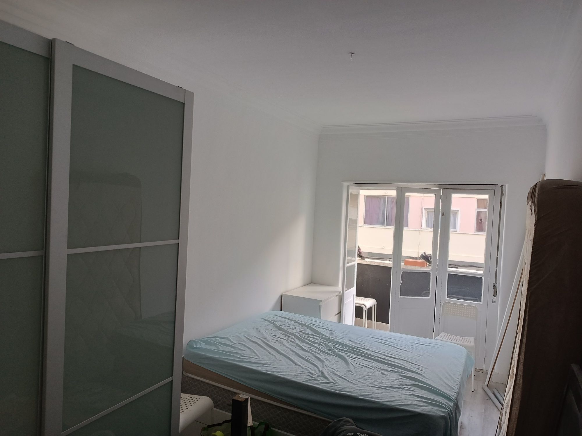 Quarto com Varanda Olaias CASAL BRASILEIRO