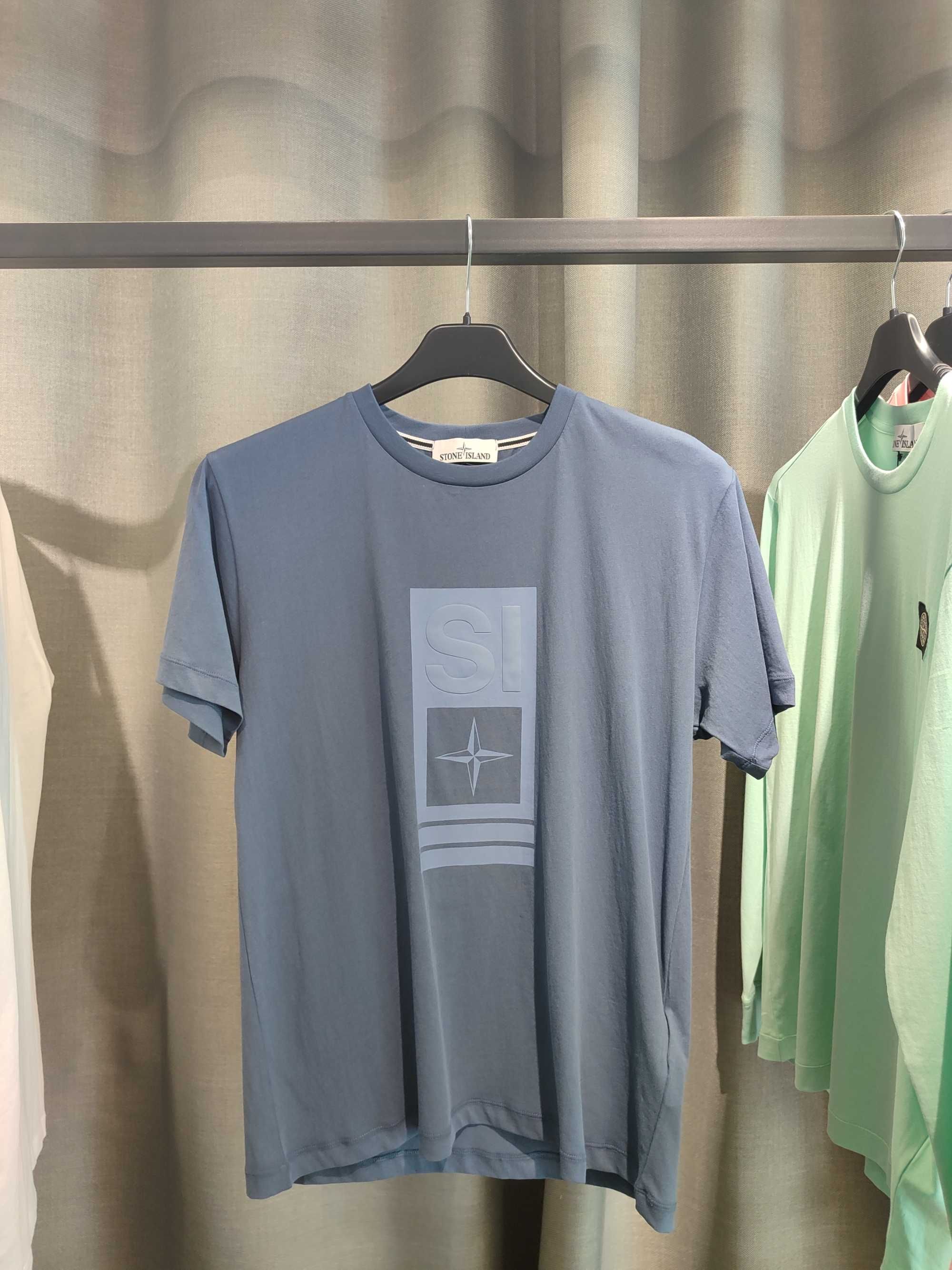 STONE ISLAND 2NS92 Abbreviation One Print T-Shirt Avio Blue SI0162-ABL