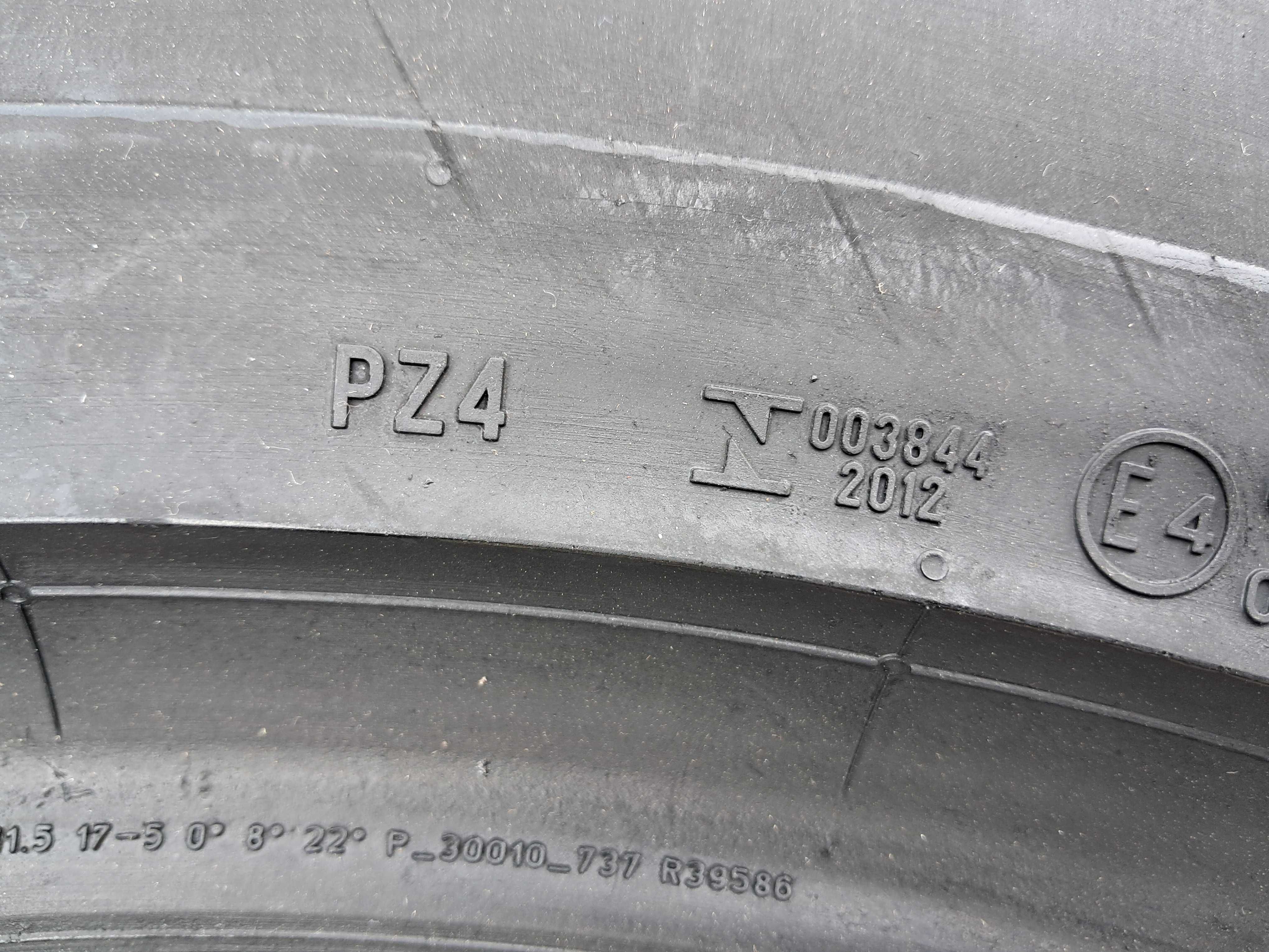Резина літня, 275/50 R20 Pirelli P Zero PZ4 (арт. 10172)