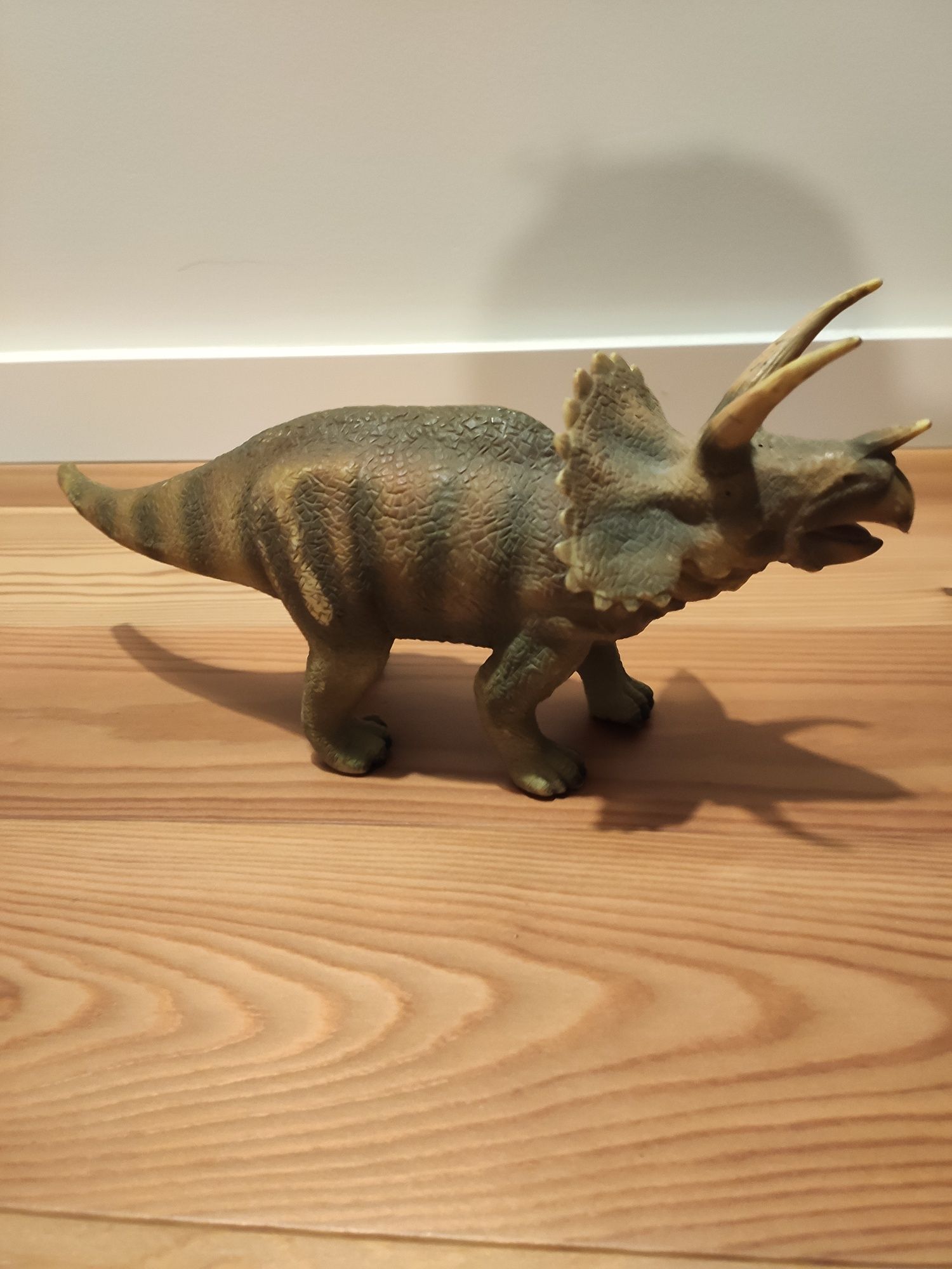 Dinossauro tricerátops figura 35cm Collecta