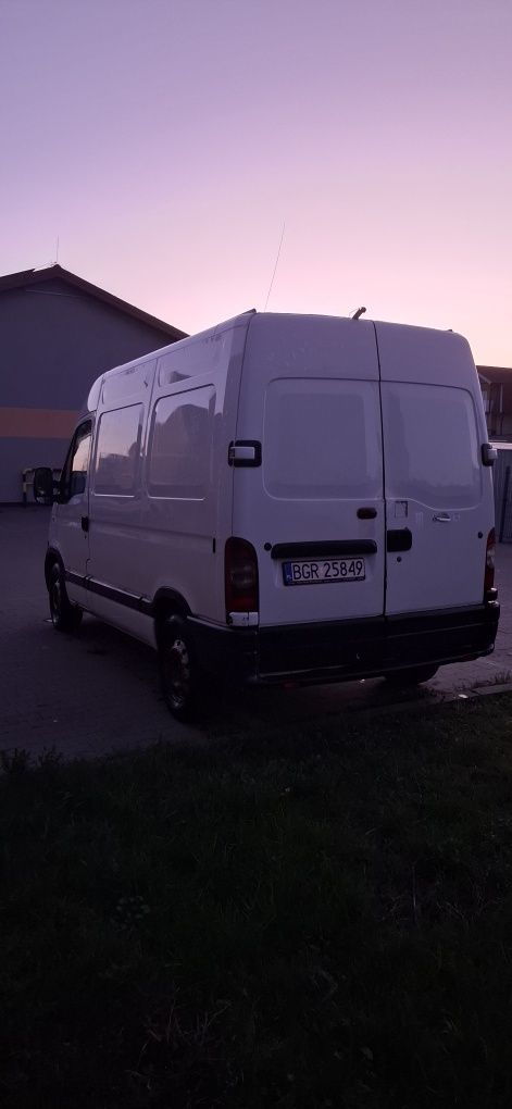 Renault Master 2.5 dCi L1H2