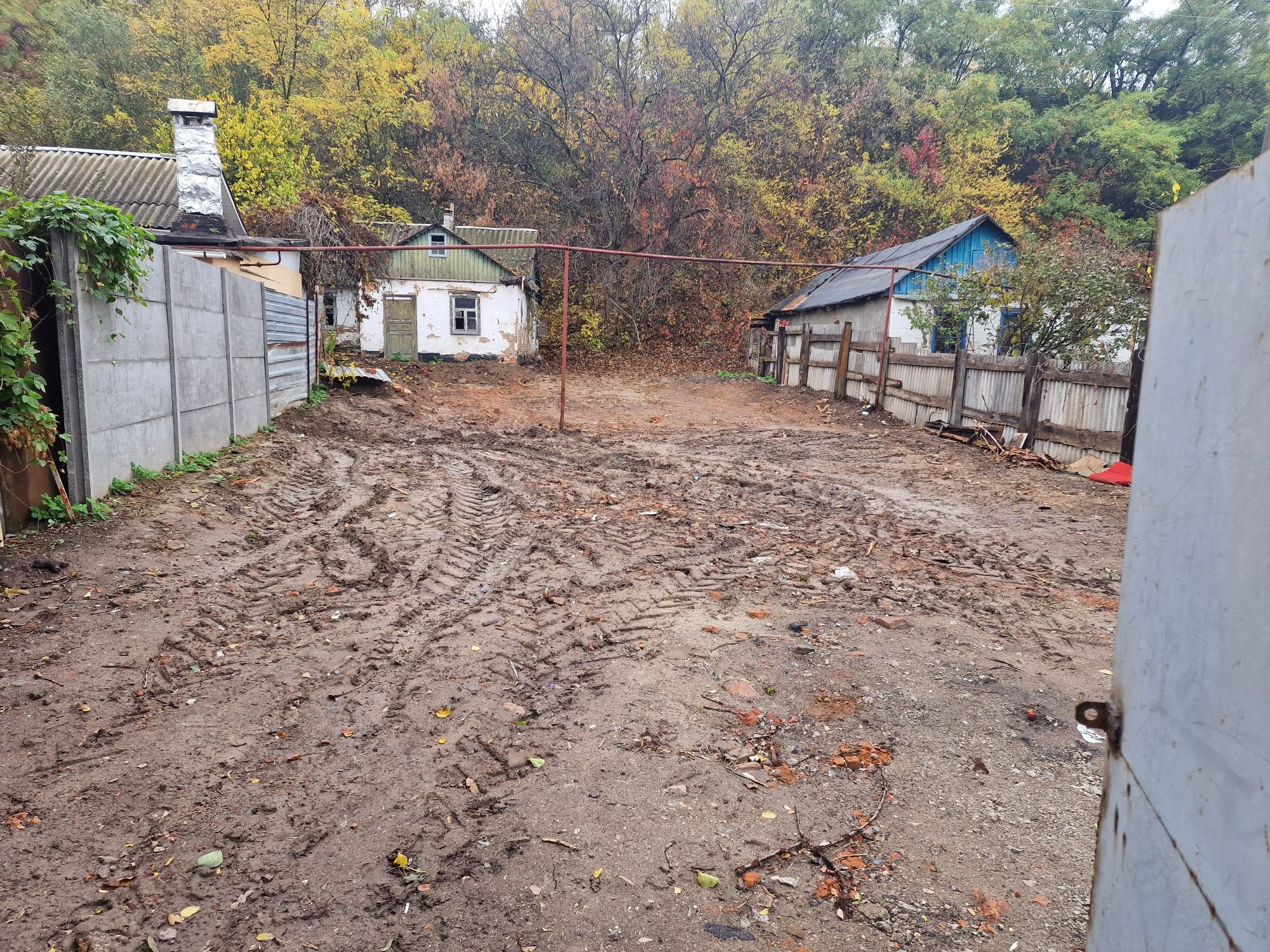 Дом В центре. Район кирова.  Возможен . Обмен  на   Электро Авто .