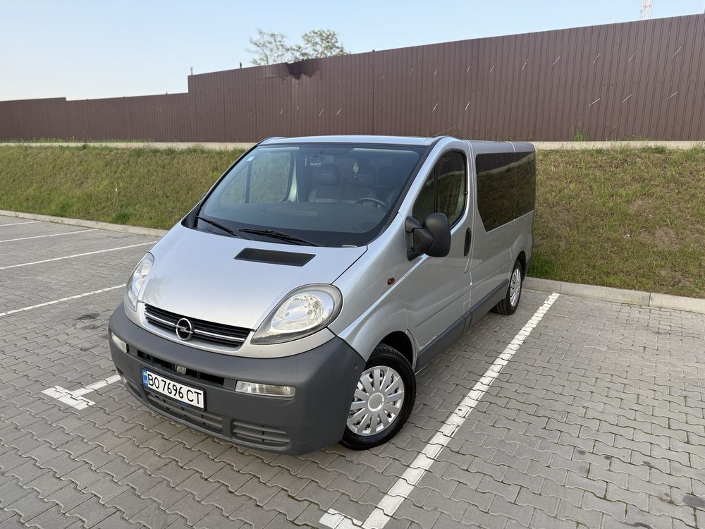 Opel vivaro 1.9 DTI 2006р.(пасажир)
