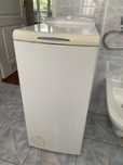 Stara pralka Whirlpool