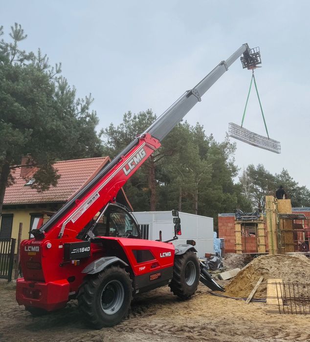 Ładowarka teleskopowa j 17,6m WYNAJEM