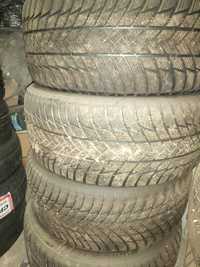 Bridgestone Blizzak LM001 285/45 R21 Run Flat