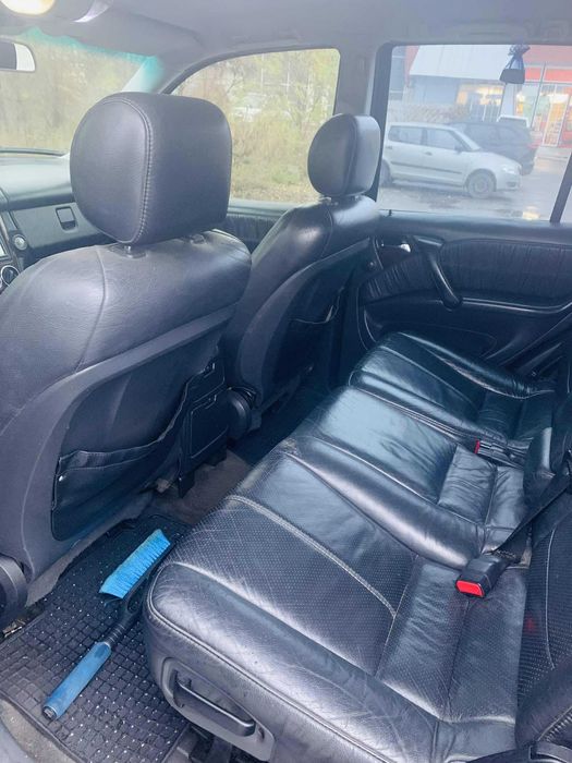 Mercedes-Benz W163 ML320