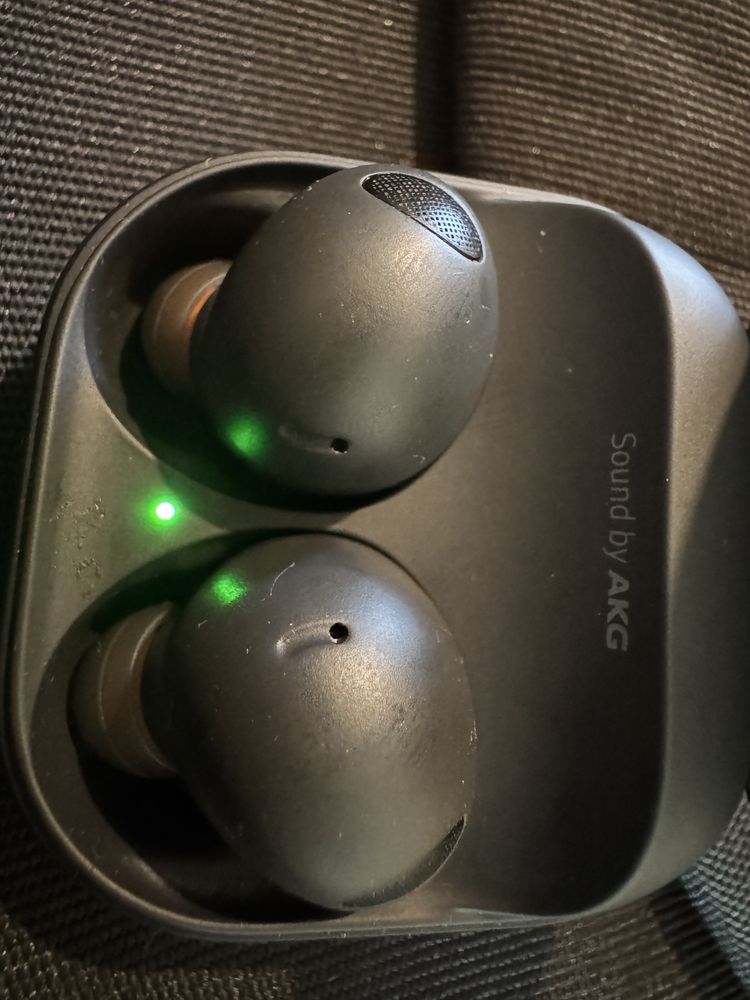 Навушники беспроводні Samsung buds2 pro.