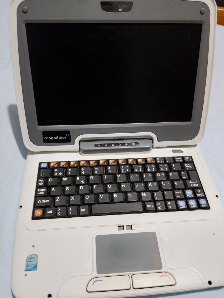 Computador Magalhães Peças