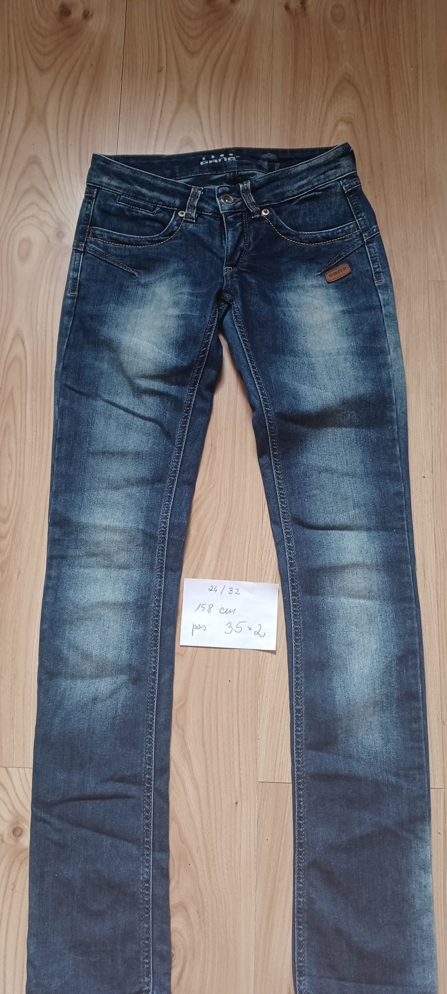 Spodnie dziewczęce na 158 cm