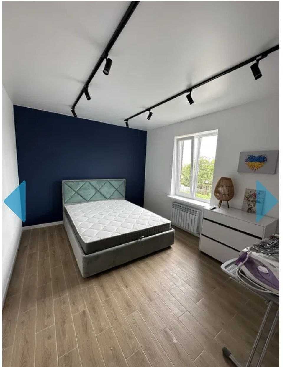 Продам 2х эт дом , м Киевская , ул.Челюскинцев ,140м2 (код 5066)