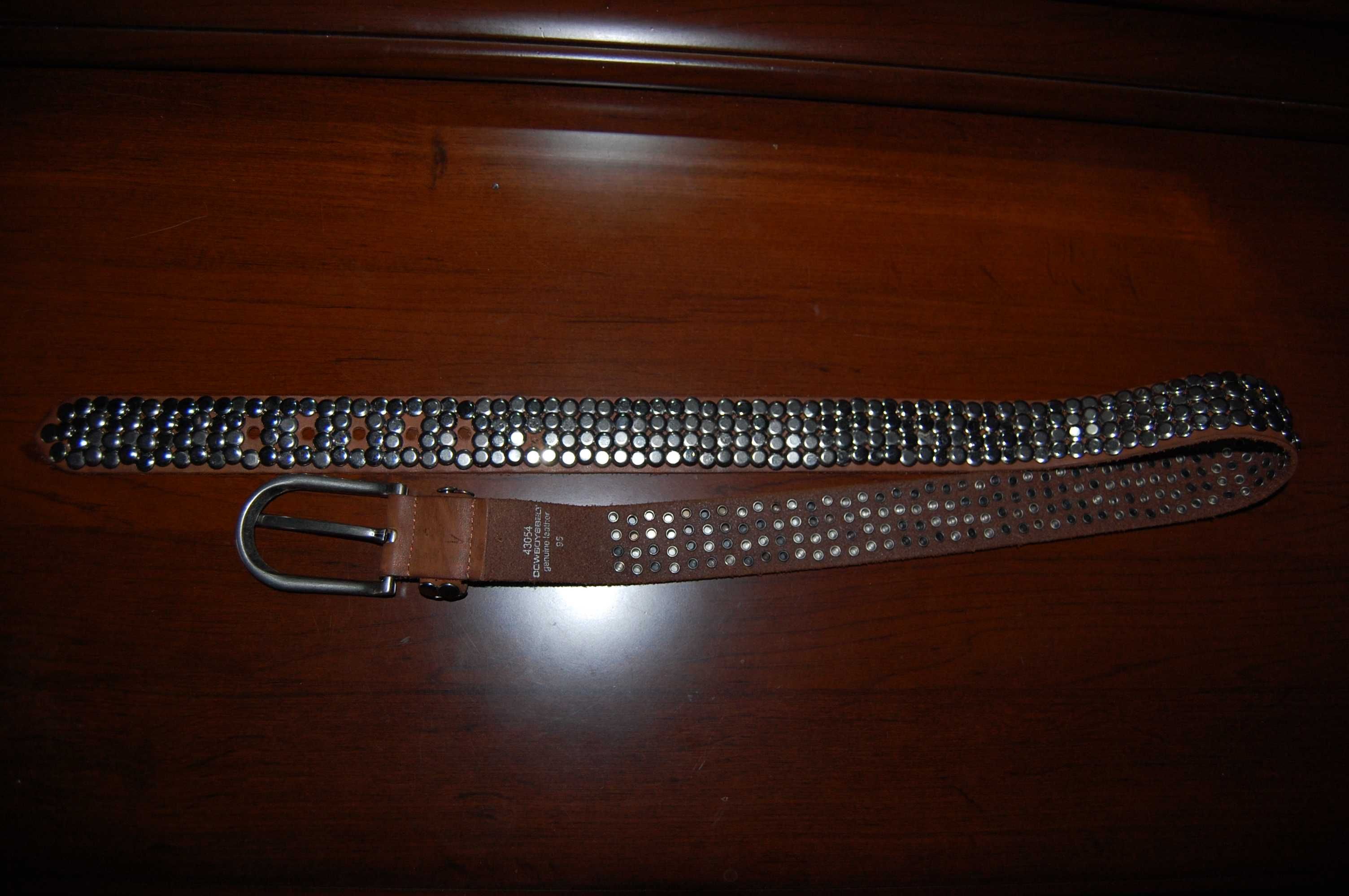 Кожаный ремень cowboysbelt, длина до пряжки - 109 см, ширина 3,5 см