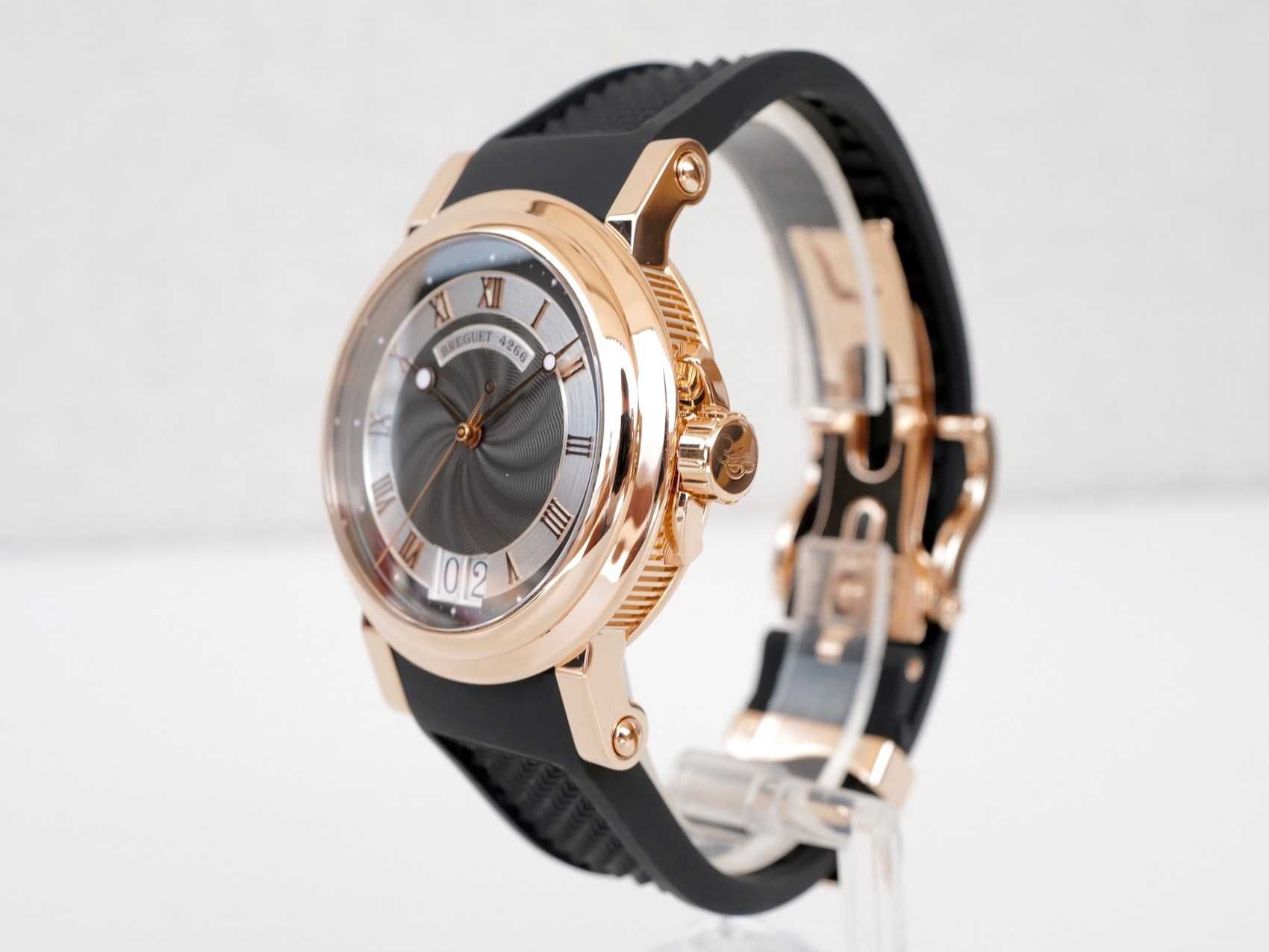 Breguet Marine Big Date Marine 18K Rose Gold