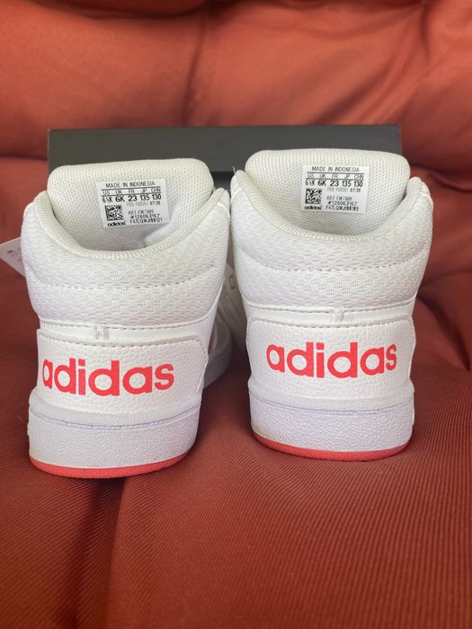 Tenis Lindissimos Adidas Novos! tam 23