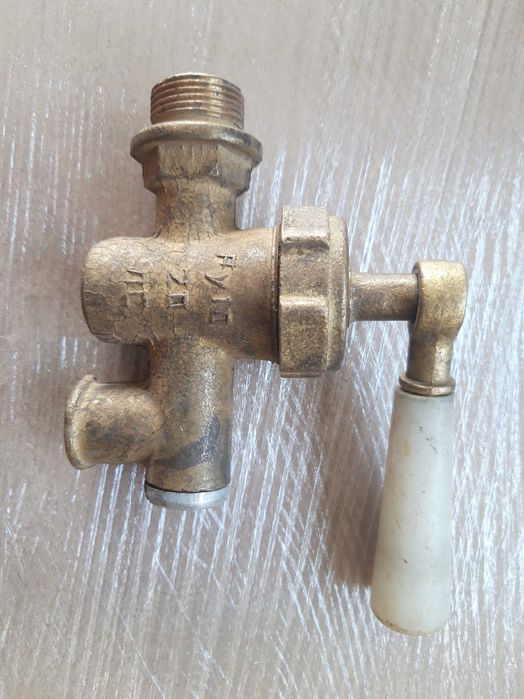 Кран латунний 20Ру -10