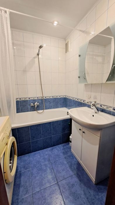 Продаж 3 кім.кв на Митниці