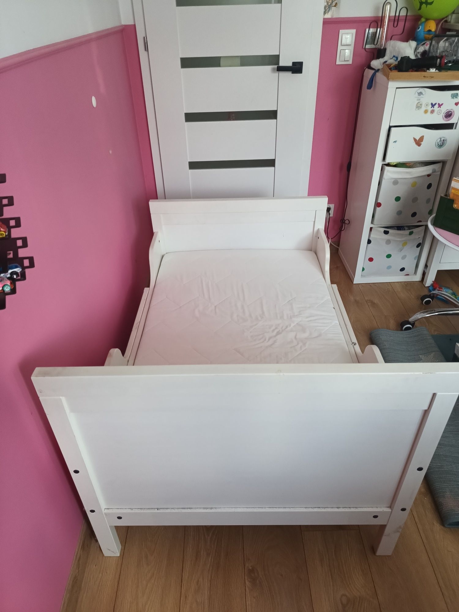Łóżko dziecięce które rośnie drewniane IKEA Sundvik + materac IKEA Plu