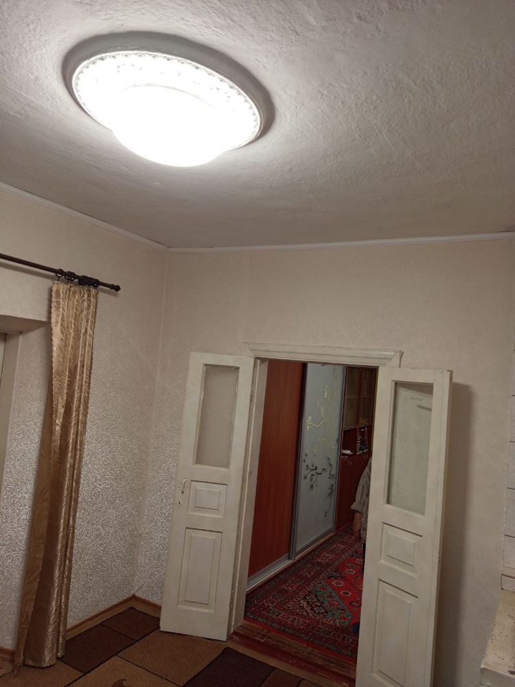 Продається затишний житловий будинок з усіма зручностями!Торг можливий