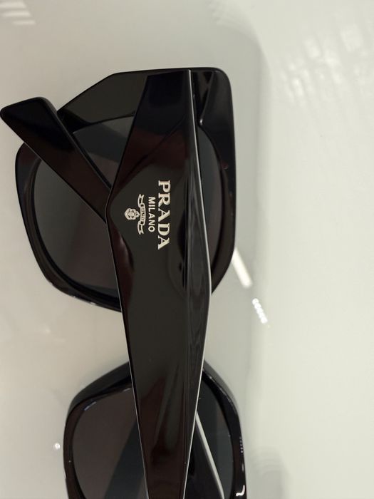 Оригинальные солнцезащитные очки Prada Size 55