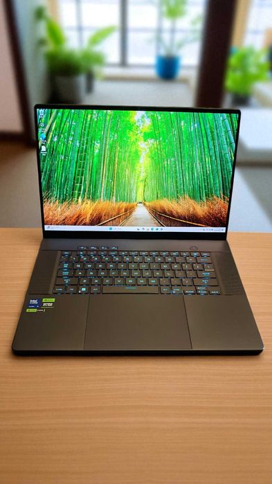 Asus ROG Zephyrus G16 OLED 240Hz/ Ultra 9 185H/16GB/RTX4070/2Tb