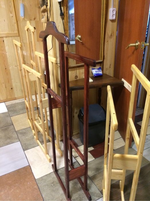 Продам напольные вешалки