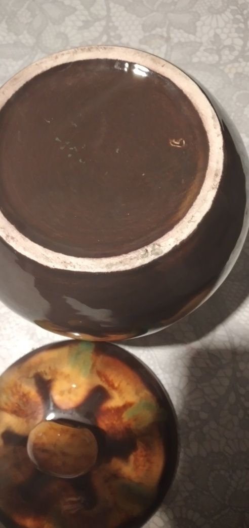 Piękna, z lat 80 tych,  bombonierka porcelanowa ZSRR