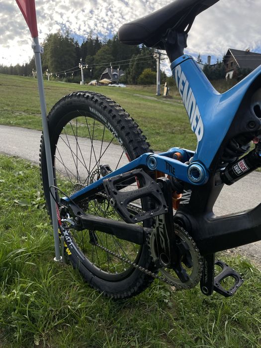 Canyon Sender CF 9.0
