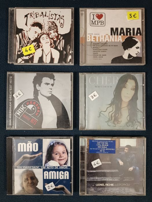 Lote de 48 CD's ( os melhores l )