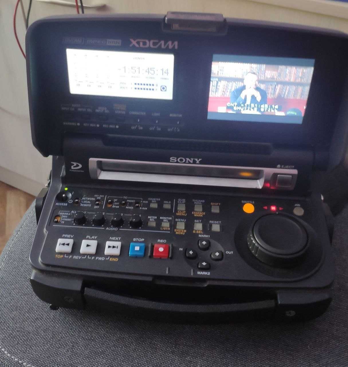 Відеорекодер PDW-R1 Sony XDCAМ Professional Disc Field Recorder Player