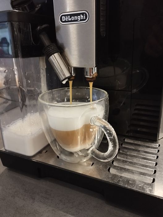 Automatyczny ekspres DeLonghi Eletta Cappuccino Top ECAM45.366.B