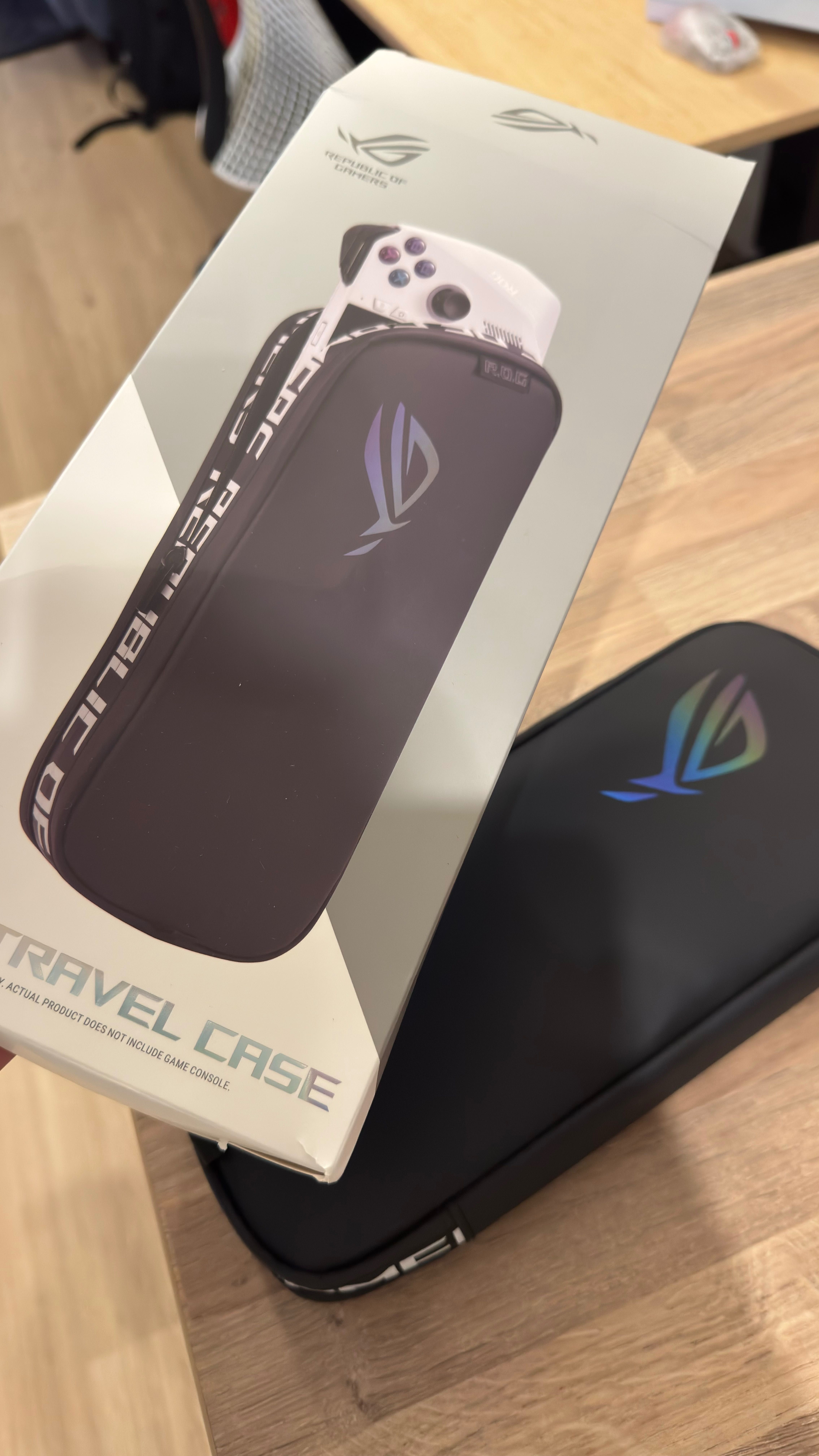 Oryginalne Etui do ASUS ROG ALLY - Travel Case jak NOWY