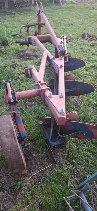 Sprzedam plugin 2 i 3 skibowy // cena za dwa