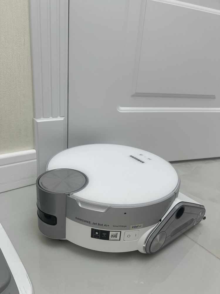 Продам робот-пылесос SAMSUNG Jet Bot Al+